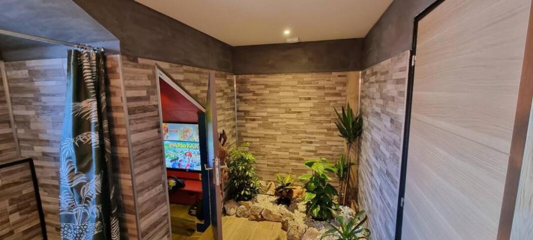 Rêves de vie, appartement vue mer, piscine non chauffée et spa privatifs Cassis Exterior foto