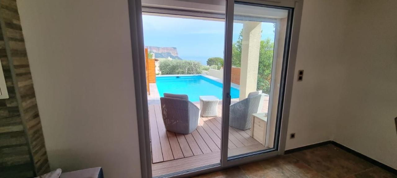 Rêves de vie, appartement vue mer, piscine non chauffée et spa privatifs Cassis Exterior foto